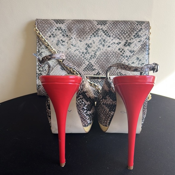 Aldo Platform Peep Toe Sling Back in Snakeskin w/ Red & Yellow w/ Clutch - Picture 4 of 5